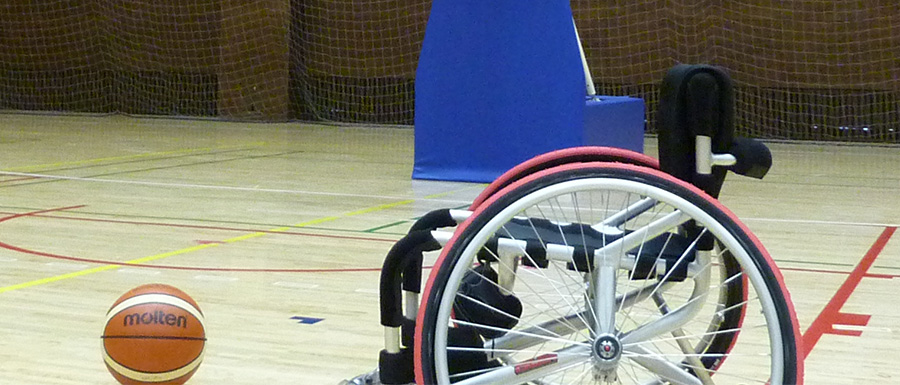 車椅子バスケ